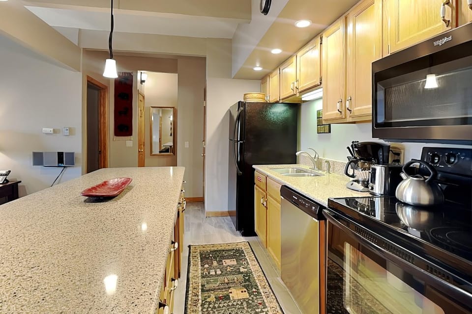 Timberline Condominiums 1 Bedroom Deluxe Unit C2B House in Snowmass Village
