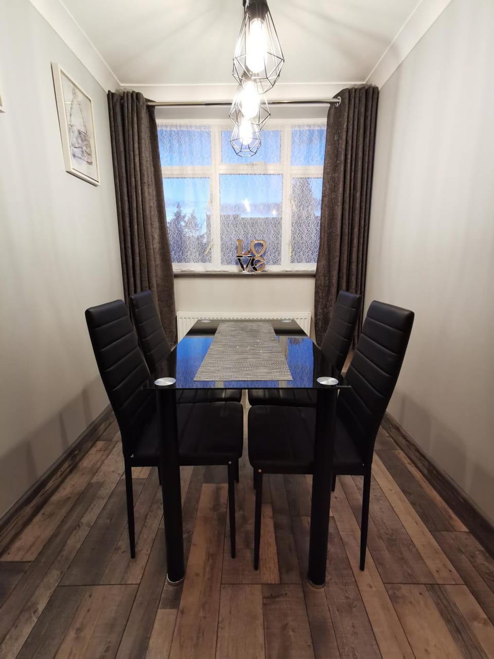 Palaz 2 - 2 Bedroom Flat Apartment in London
