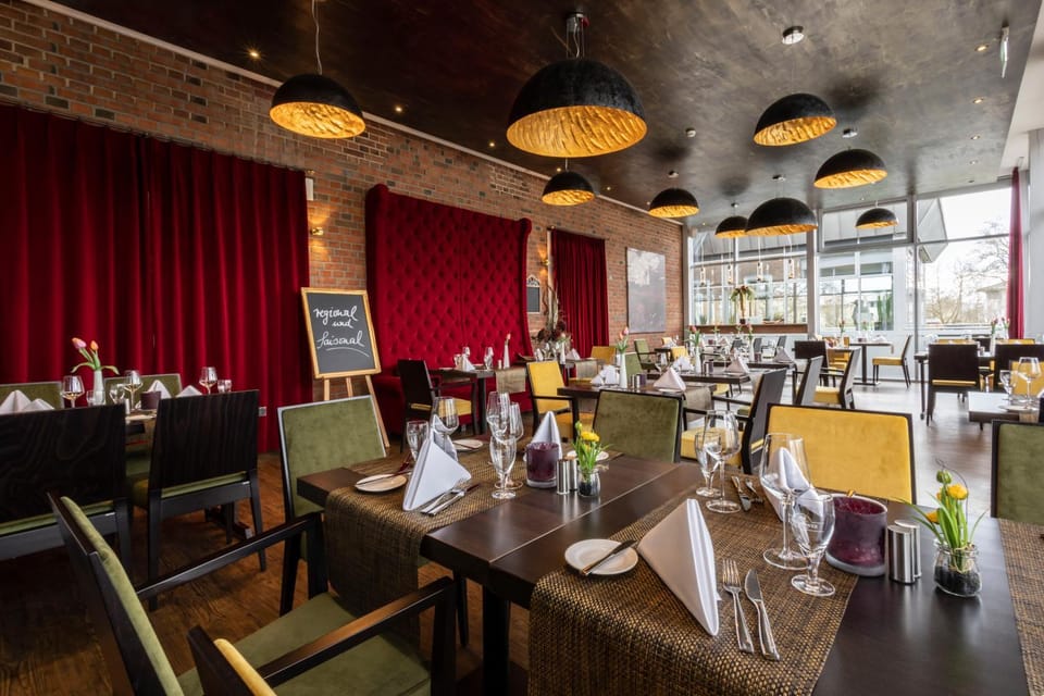 Restaurant/places to eat