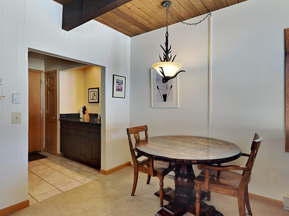 Timberline Condominiums Studio Deluxe Unit 118 House in Snowmass Village