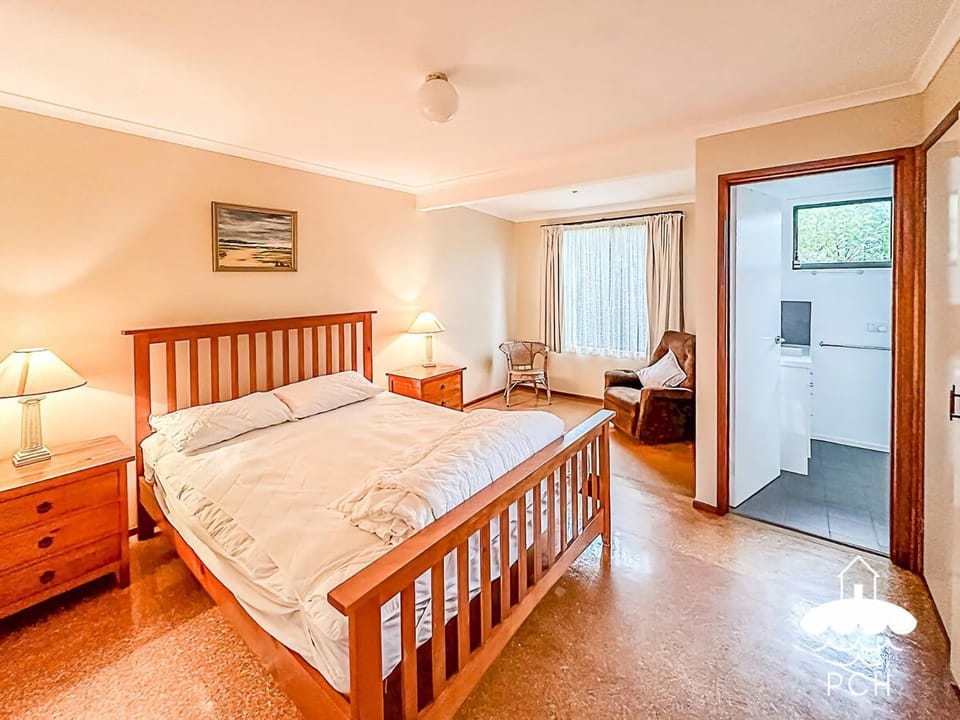14 Tecoma Ave House in Sandy Point