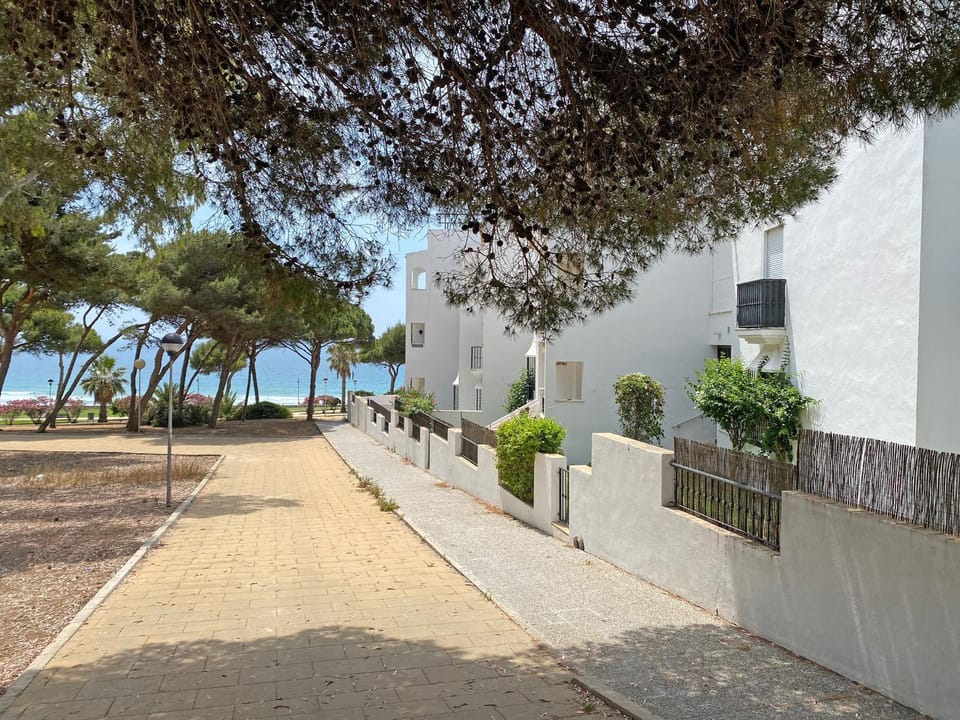 Property building, Sea view