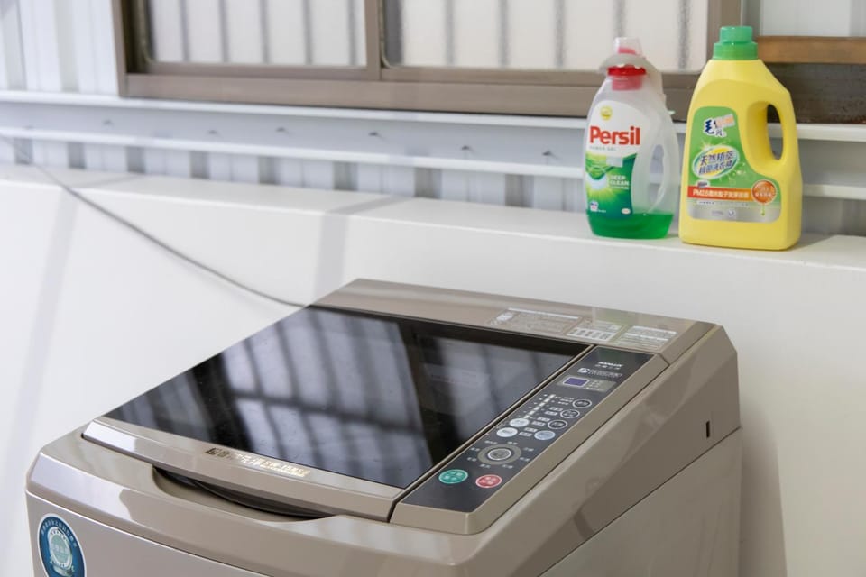 Balcony/Terrace, Area and facilities, washing machine