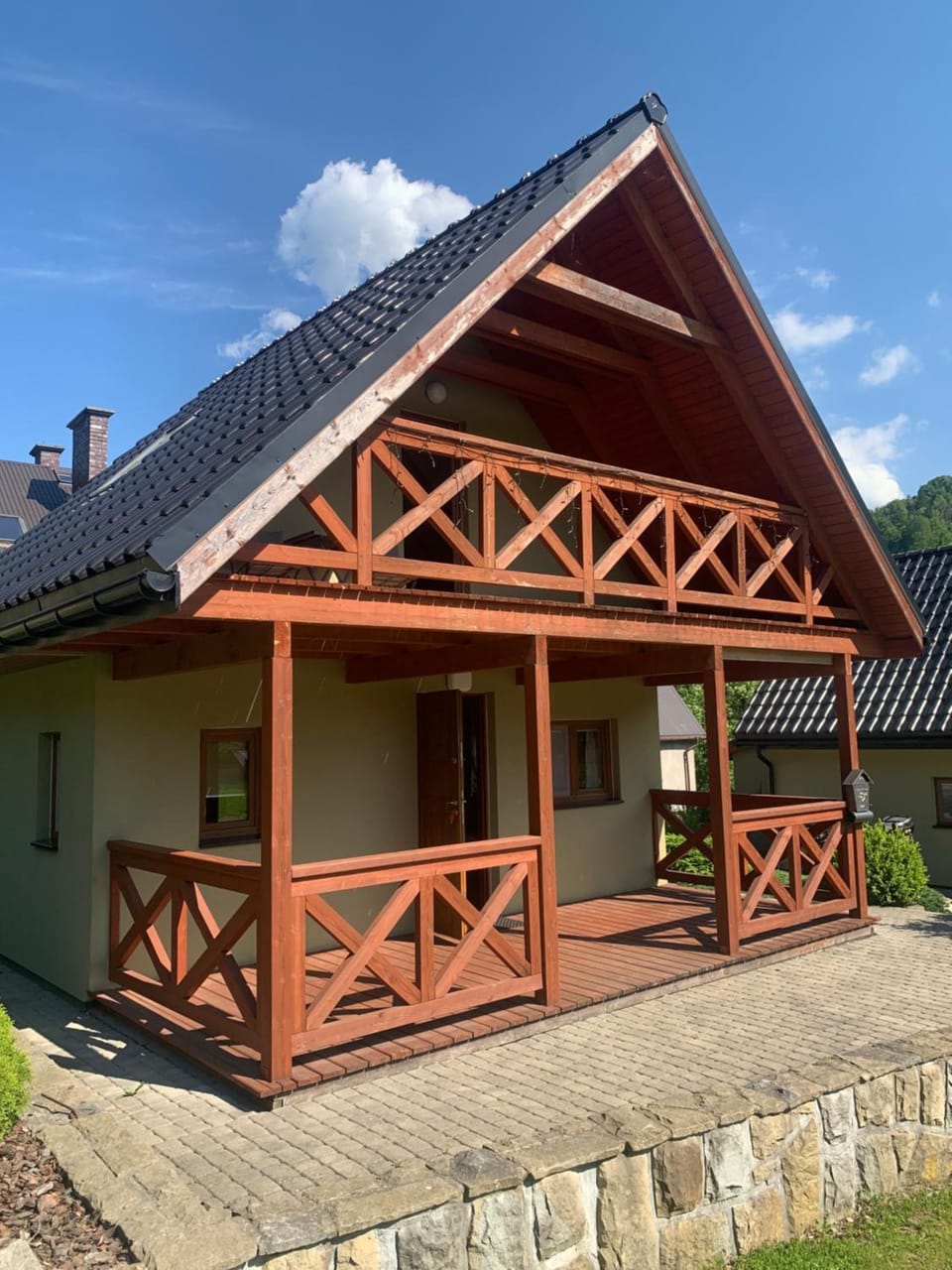 Facade/entrance, Balcony/Terrace
