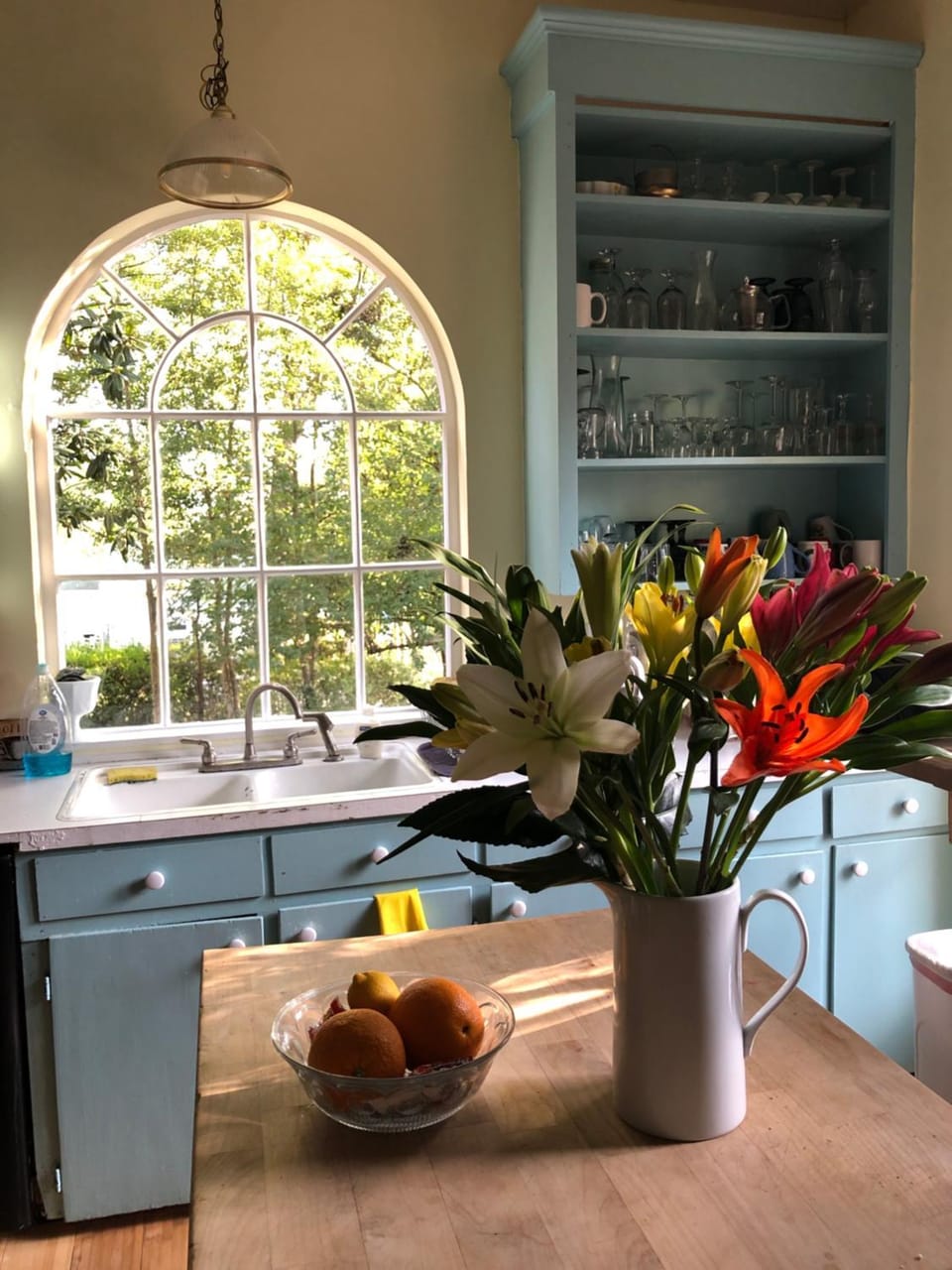 Kitchen or kitchenette, Internal: Not applicable to any particular room