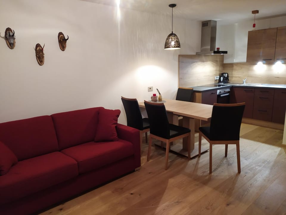 Kitchen or kitchenette, Living room, Dining area