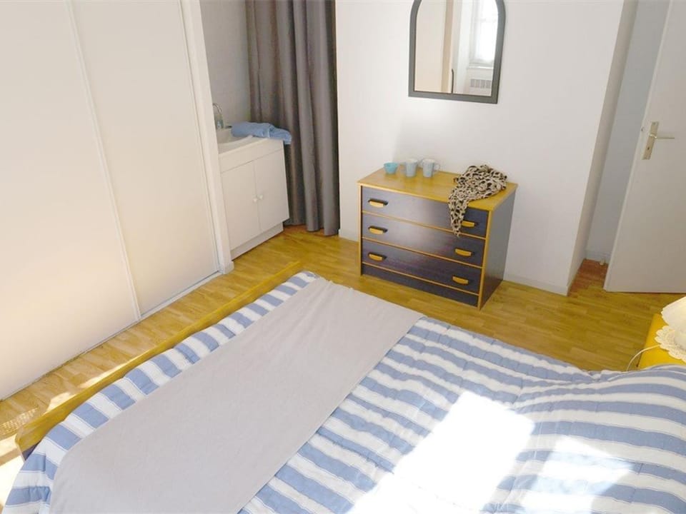 Maison Charmante 6 Pers, 3 Ch, Terrasse, Jardin, Proche Marché et Télécabine à Luchon - FR-1-313-158 Cabin in Catalonia