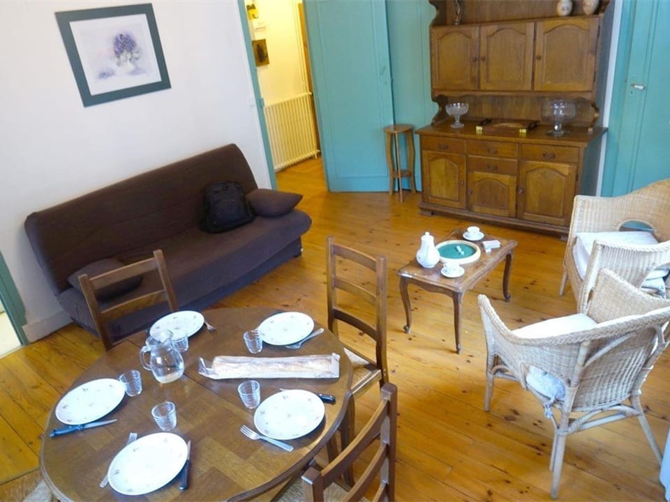 Superbe T3 pour 7 pers. avec Wi-Fi et Parking à Luchon - FR-1-313-188 Apartment in Catalonia