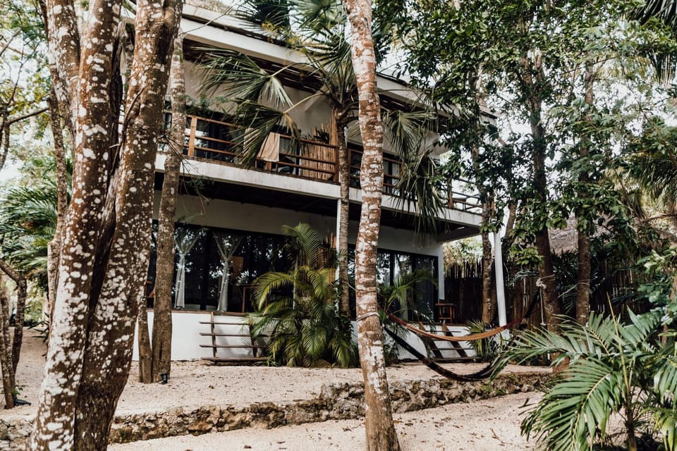 Patio, Facade/entrance, Natural landscape, Inner courtyard view