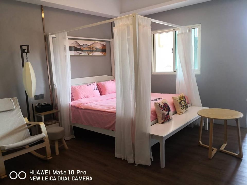 Photo of the whole room, bunk bed