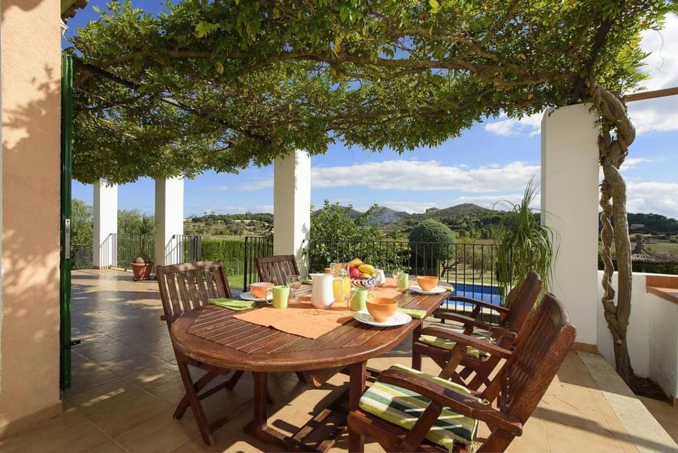 Balcony/Terrace, Balcony/Terrace, Garden view, Mountain view, Pool view