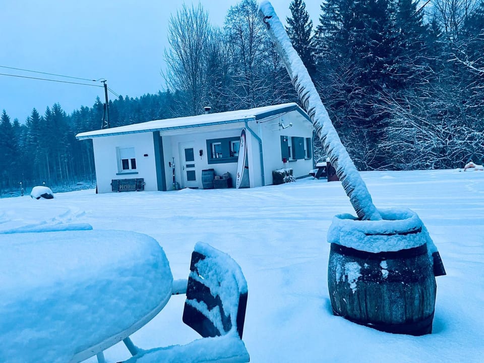 Rockin 70's Lodges Bed and Breakfast in Vosges