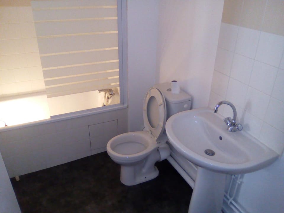 STUDIO double dans centre de LIMOGES WIFI Apartment in Limoges
