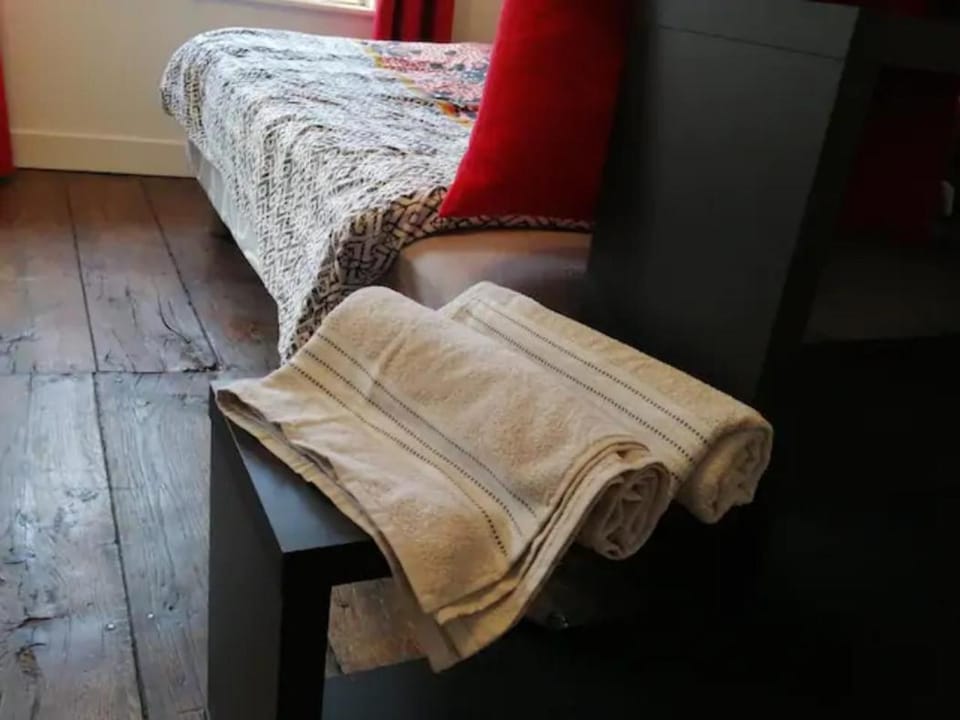STUDIO double dans centre de LIMOGES WIFI Apartment in Limoges
