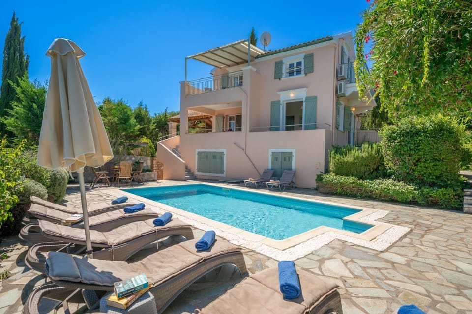 Garden House, up to 8px 1km from Fiskardo Villa in Cephalonia