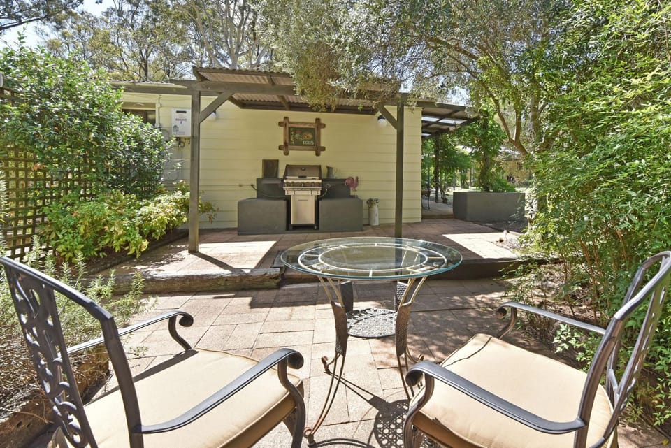 Olive Grove 1 Studio Villa in New South Wales