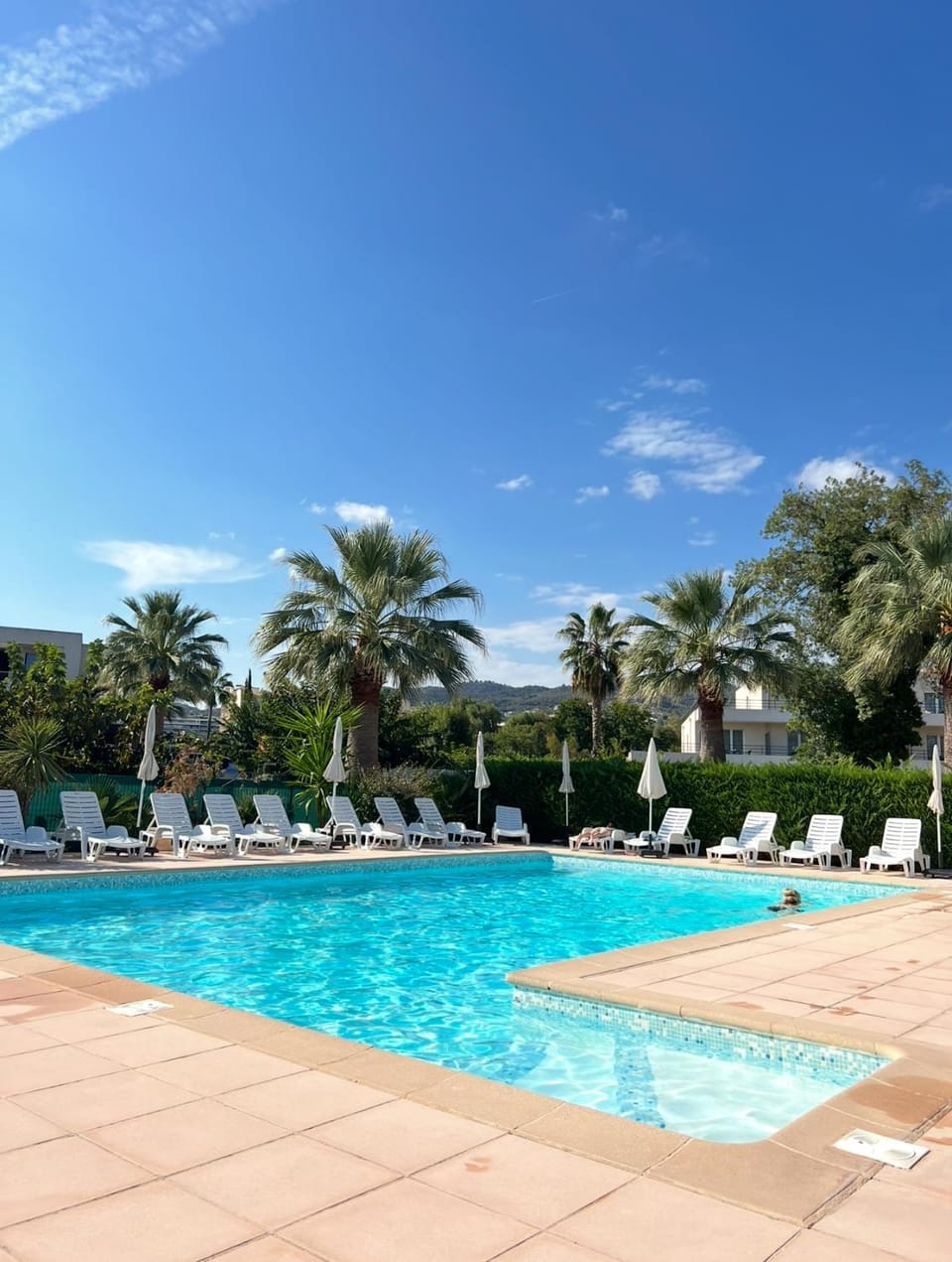 Swimming pool, Swimming pool