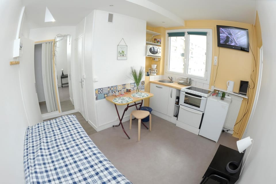 STUDIO Cosy et fonctionnel, proche de Paris Apartment in Île-de-France