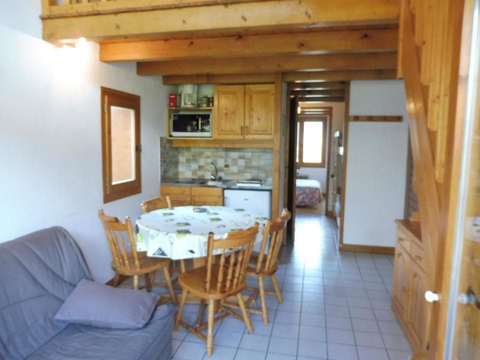 Appartement à Crest-Voland près des pistes avec garage - FR-1-595-80 Apartment in Notre-Dame-de-Bellecombe