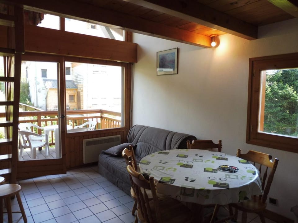 Appartement à Crest-Voland près des pistes avec garage - FR-1-595-80 Apartment in Notre-Dame-de-Bellecombe