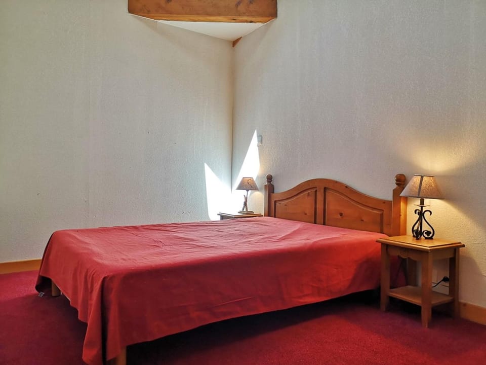 Appartement 2 pièces à Notre-Dame-de-Bellecombe avec balcon, piscine et parking Apartment in Notre-Dame-de-Bellecombe