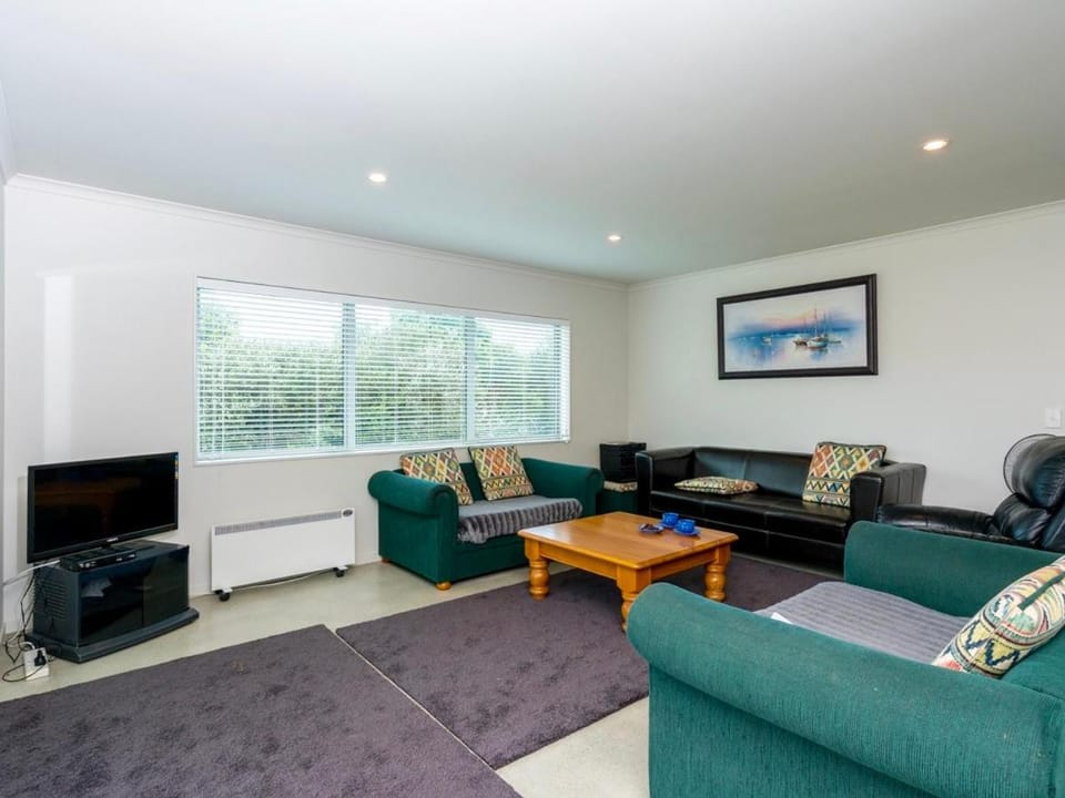 Millies Place - Mangawhai Holiday Home House in Auckland Region