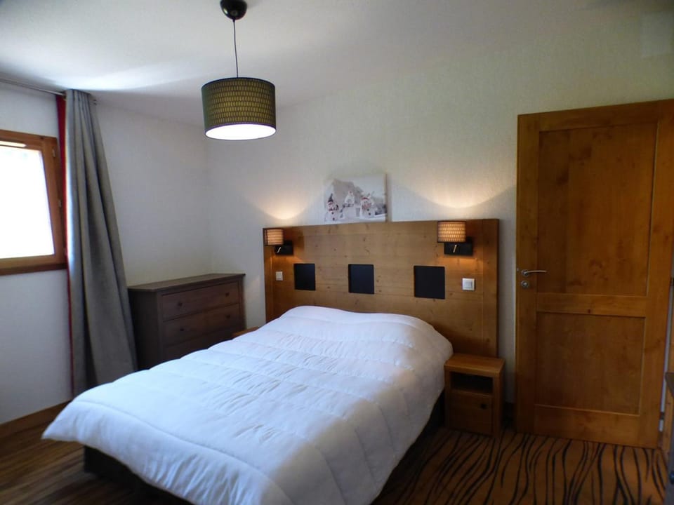 Appartement spacieux 3 pièces Les Saisies, 8 pers, accès piscine - FR-1-594-71 Apartment in Villard-sur-Doron