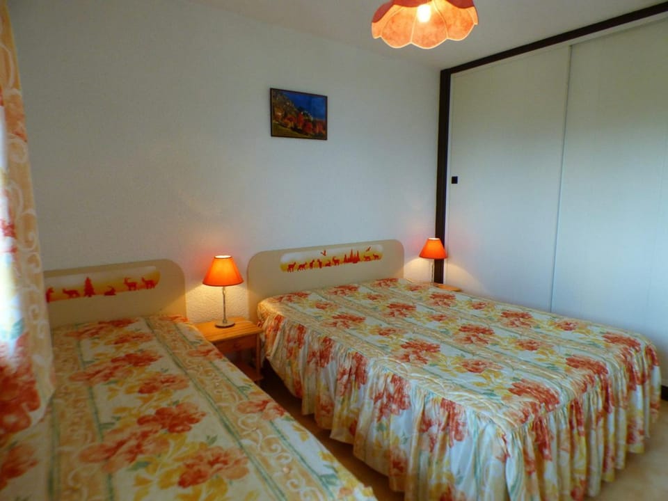 Appartement 2 Pièces 5 Pers. aux Saisies avec Balcon Sud - FR-1-594-85 Apartment in Haute-Savoie