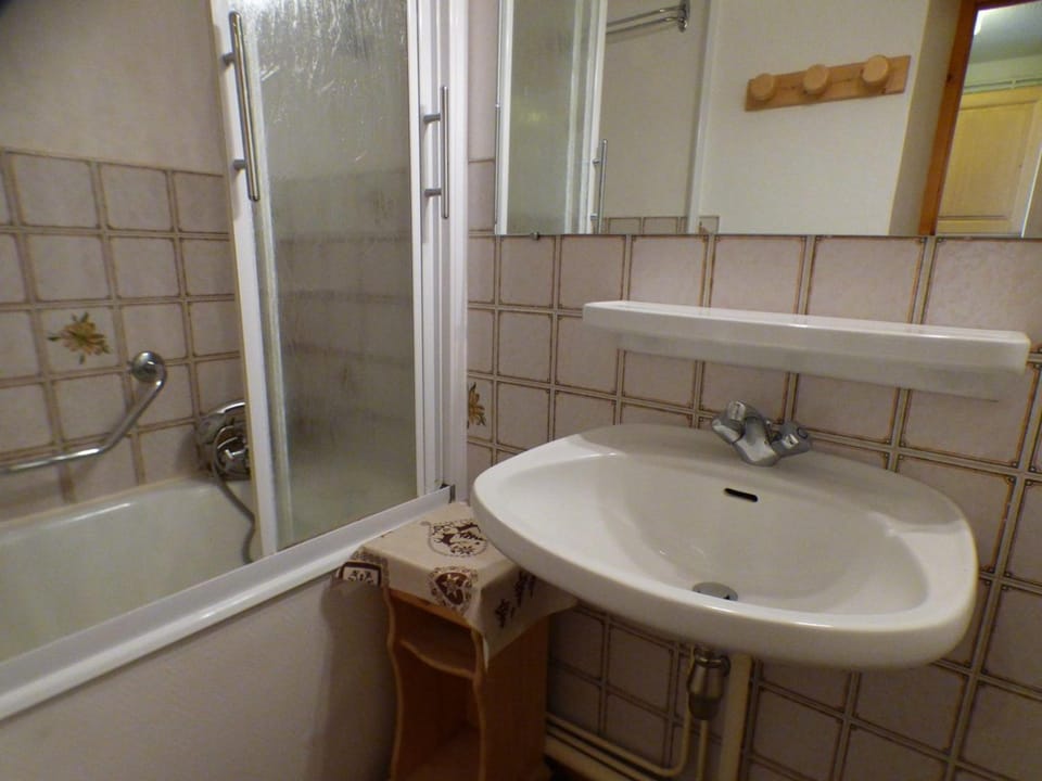 Studio cabine Les Saisies pour 5, centre station - FR-1-594-109 Cabin in Haute-Savoie