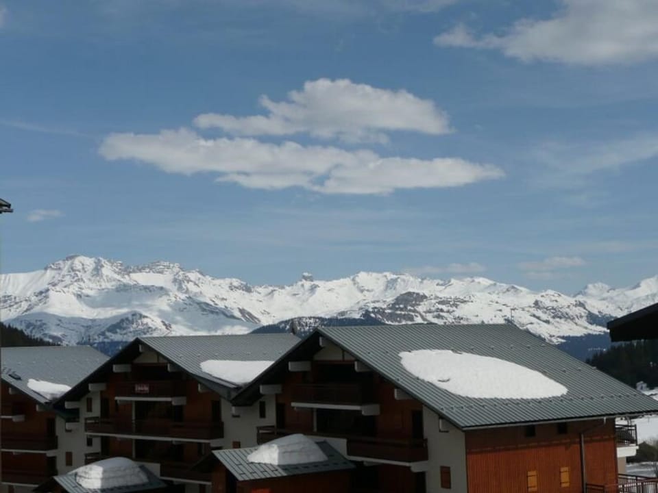 Studio cabine 4 pers, balcon, centre Les Saisies - FR-1-594-162 Cabin in Haute-Savoie