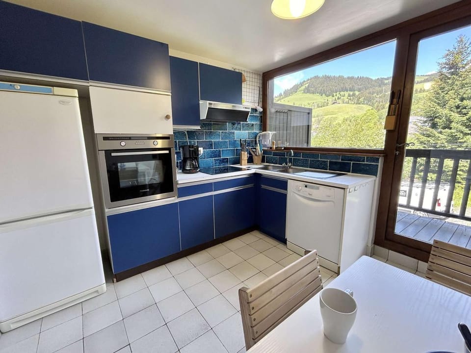 Duplex 4 pièces, 8 couchages, jardin, parking, près des pistes - FR-1-597-3 Apartment in Megève