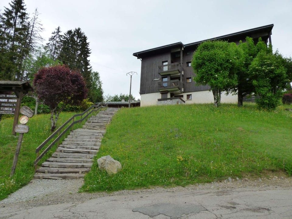 Appart 2 pièces + mezzanine, 6 couchages, Megève, parking - FR-1-597-7 Apartment in Megève