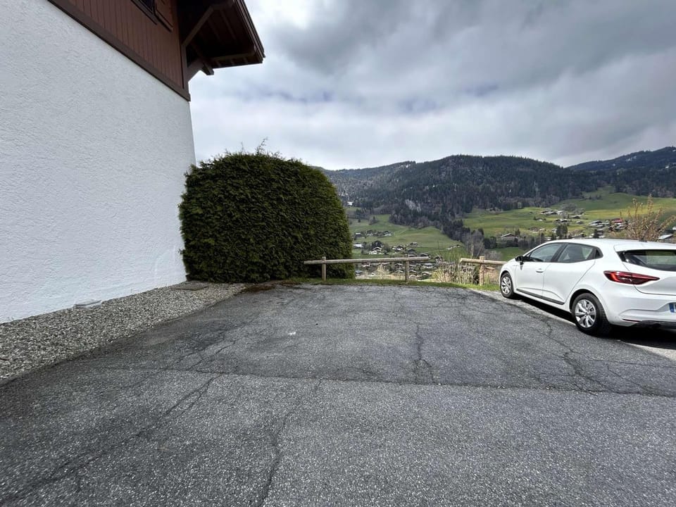 Appartement 4 pièces + cabine - 8 couchages avec jardin et terrasse - Megève - FR-1-597-22 Cabin in Megève