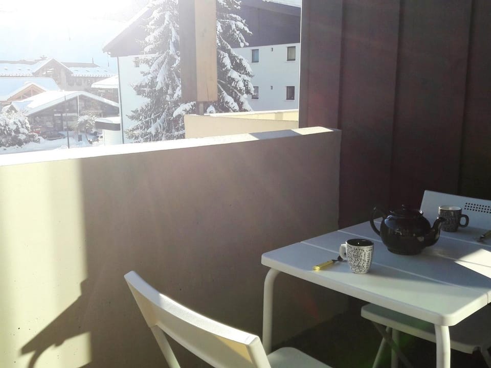 T3 duplex lumineux, proche pistes, parking, Wi-Fi - FR-1-598-23 Apartment in Les Gets