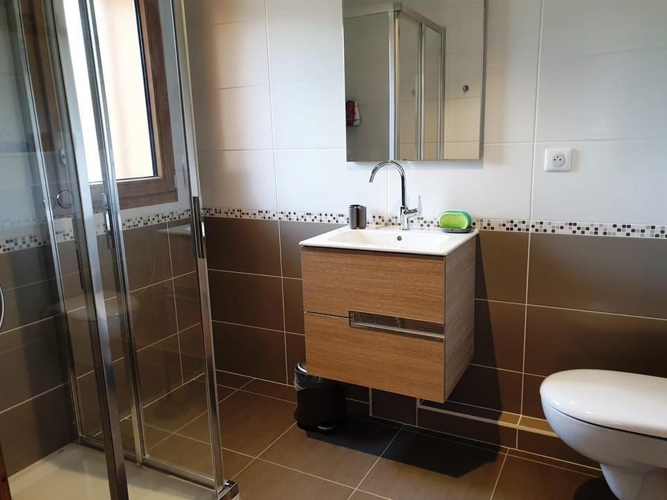 Appartement calme 3 pièces Les Gets, garage inclus - FR-1-598-40 Apartment in Les Gets