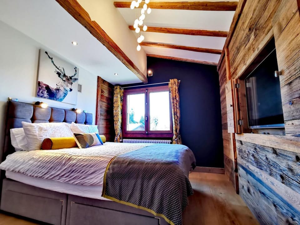 Chalet cosy avec cheminée et parking, pour 8 personnes - FR-1-598-35 Chalet in Les Gets