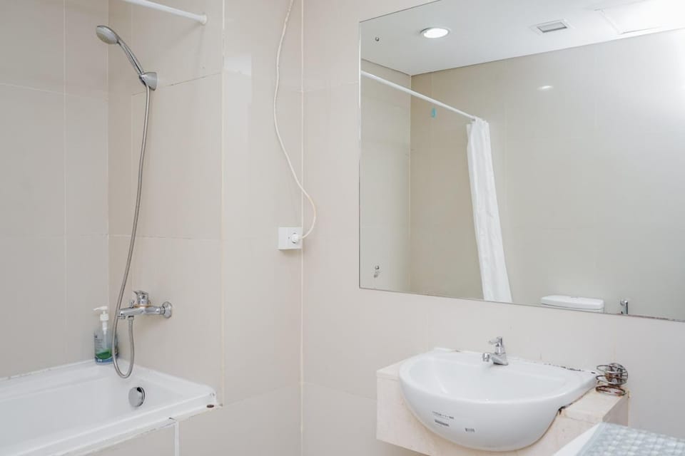 Fully Furnished with Comfortable Design 2BR Apartment Atria Residences By Travelio Apartment in West Java