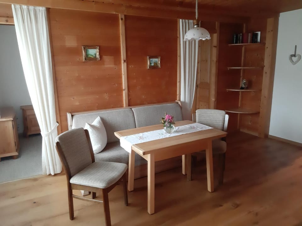 Haus Singer Apartment in Bavaria