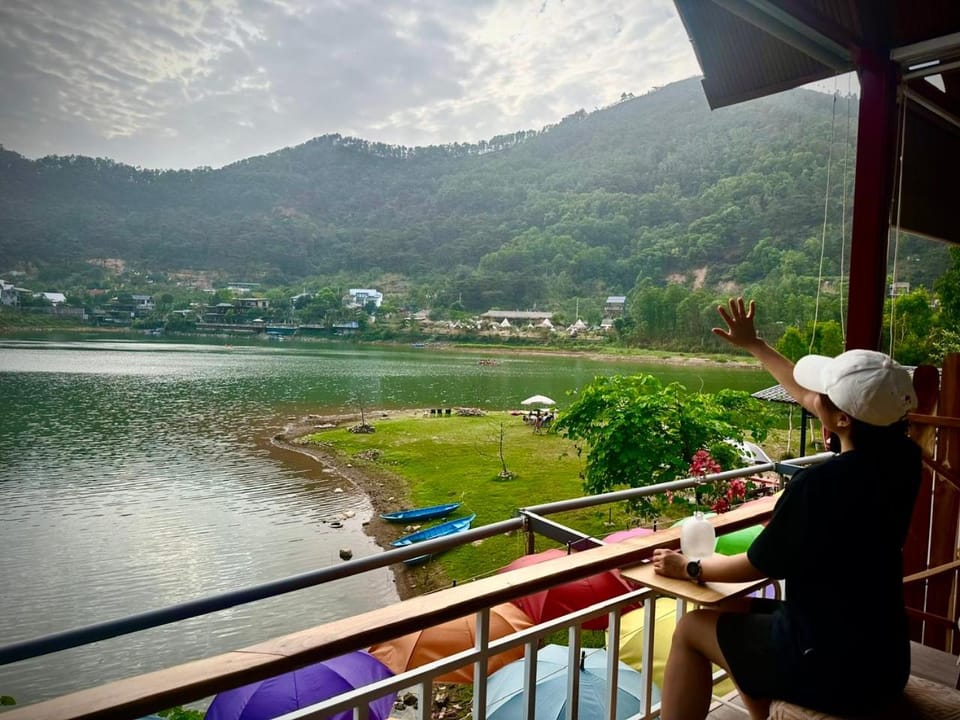 Natural landscape, View (from property/room), Balcony/Terrace, Lake view, Mountain view, River view
