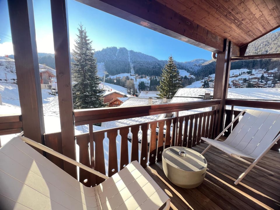 Winter, View (from property/room), Balcony/Terrace, Mountain view