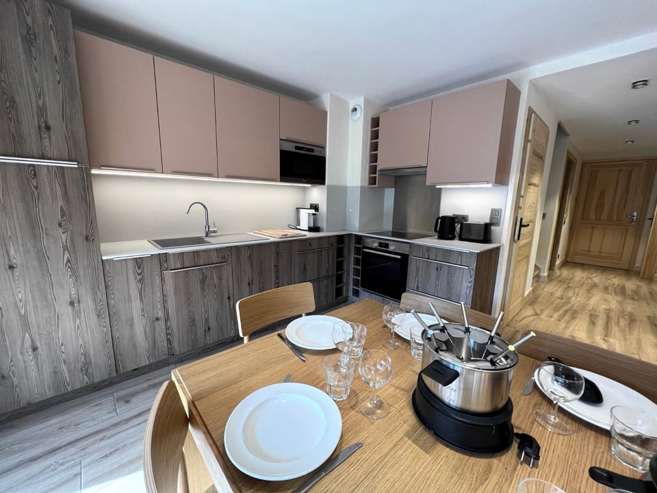 Kitchen or kitchenette, dishwasher, minibar, pet friendly, stove