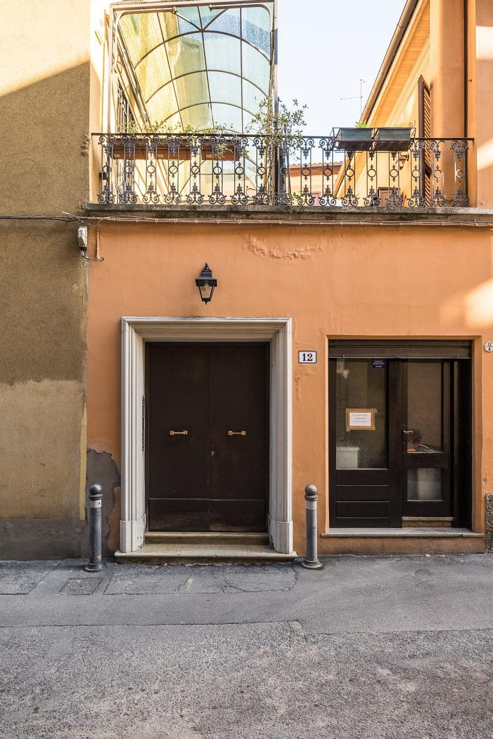 Facade/entrance