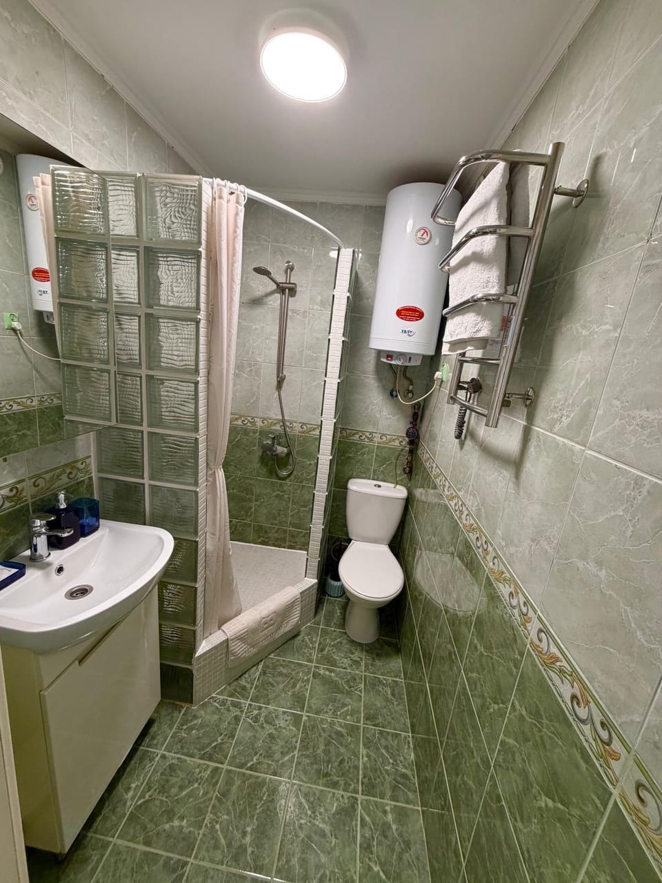 Смарт квартира з балконом біля залізничного вокзалу Apartment in Lviv