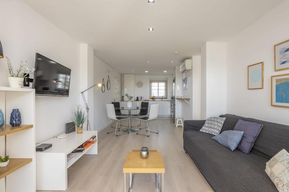 Communal lounge/ TV room, Living room