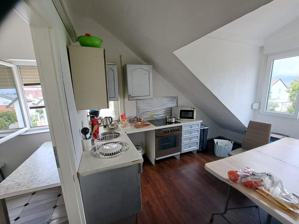 Villa Prince, nur für Handwerker auch langfristig, nähe Ingolstadt Vacation rental in Bavaria