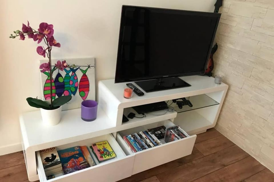 Nice Studio Near Mickey, Disneyland at 5mn Apartment in Île-de-France