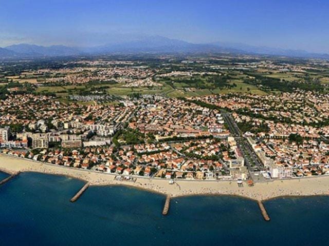 Bird's eye view, Beach, City view
