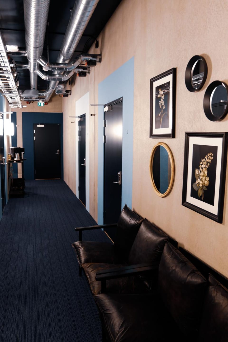 Property building, Seating area