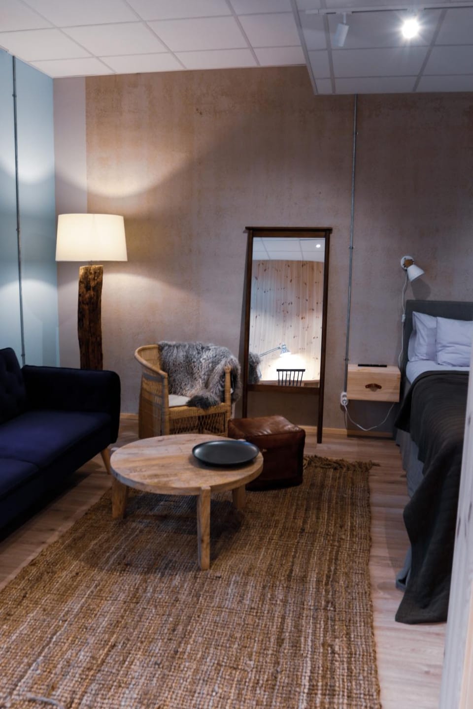 Seating area, Bedroom