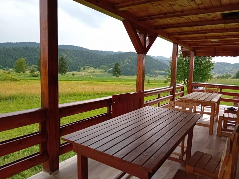 Natural landscape, Balcony/Terrace, Mountain view